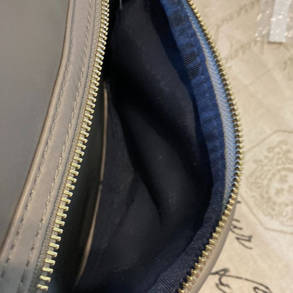 Tommy Hilfiger Beige Nylon Small Backpack with Leather Straps with TH Logo - Picture 10 of 16